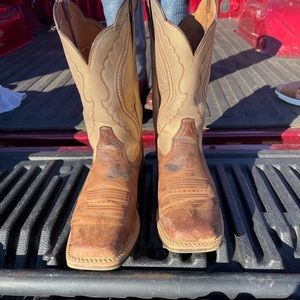 Ariat Women's Round Up Yukon Brown Bronze Top Double Welt Square Toe Boots